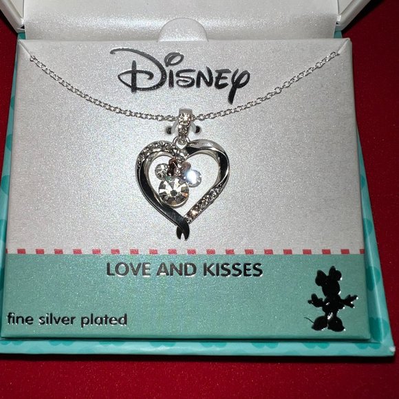Minnie Mouse “Love And Kisses” Charm Necklace (NIB)